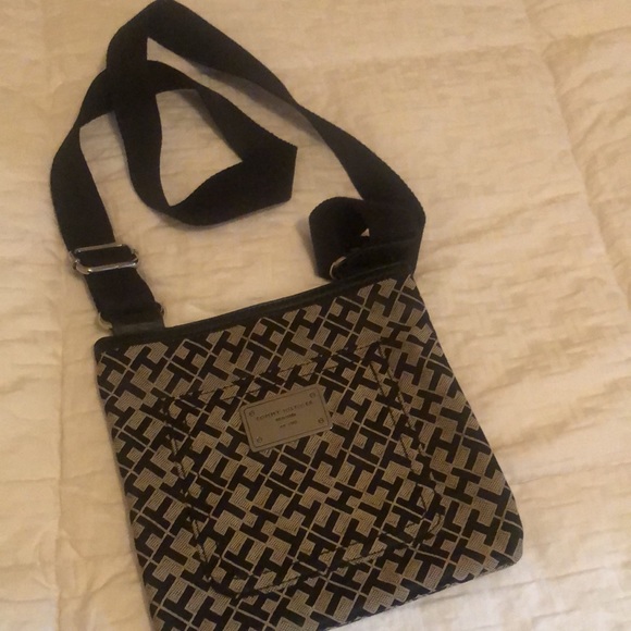 Crossbody bag black and brown new. - Picture 4 of 4